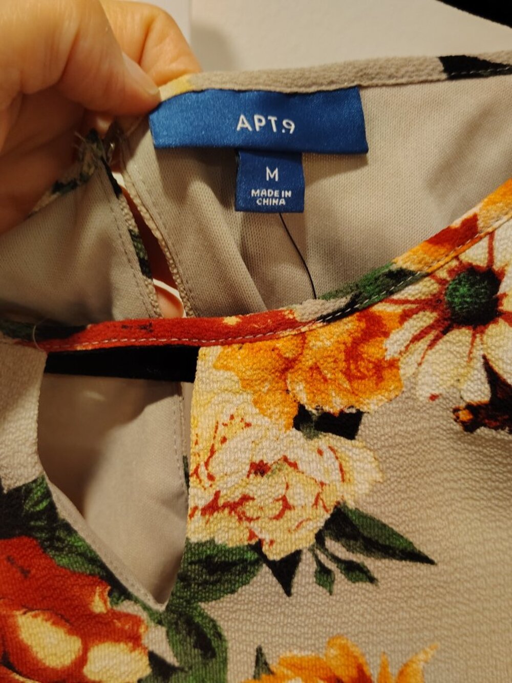 Apt. 9 Women's Floral High Low Dress Size Medium Cold Shoulder Polyester NWT - Picture 7 of 11